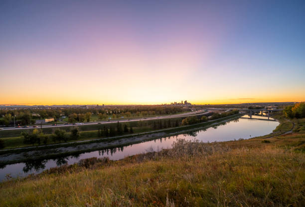 istock Canada, Calgary, view of city at sunset in the fall 1184507648