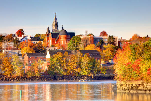 otoño en biddeford - maine fotografías e imágenes de stock