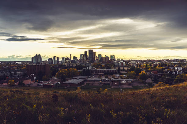istock Canada, Calgary, Panoramic view of city at sunset in the fall 1184508351