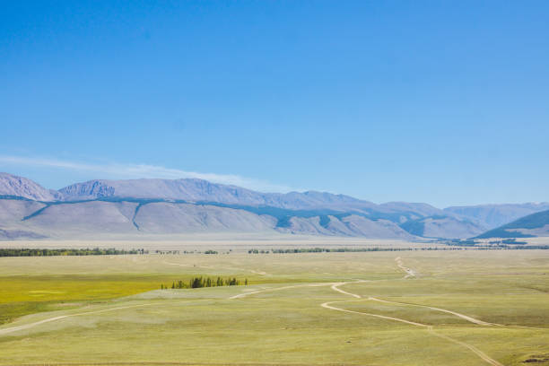 istock Green mountain valley landscape 1184531019