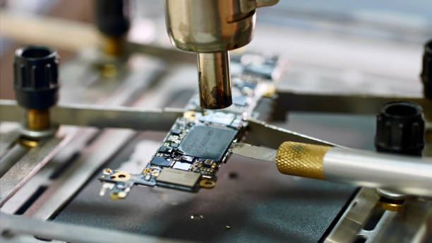 Chipset Melted 50+ Soldering Vise Stock Photos, Pictures & Royalty-Free Images - iStock