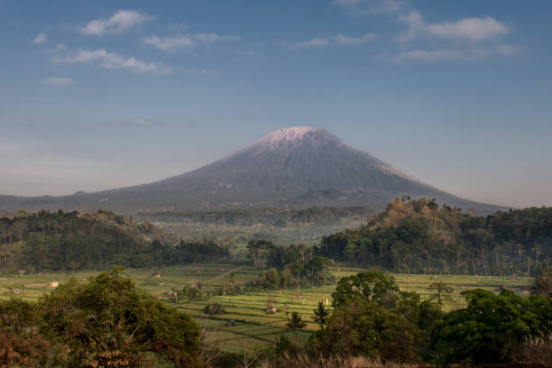 istock Sunrise at hill LOVE karangasem bali 1184555355