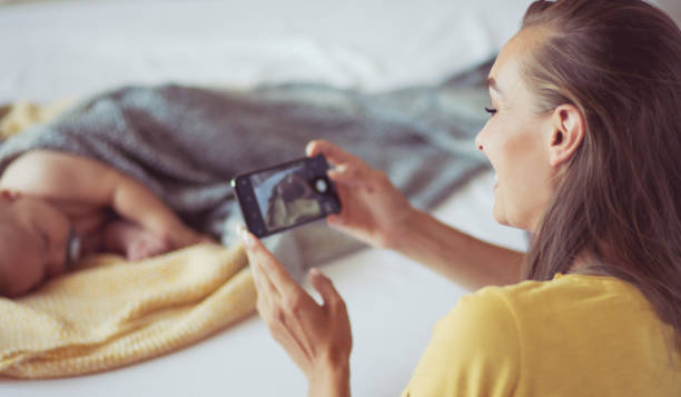 istock Capturing every moment before you grow up. 1184580914