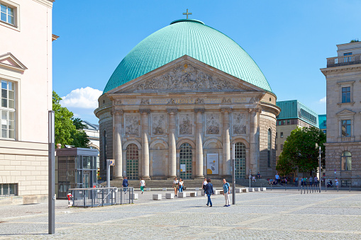 The Dresdner Frauenkirche (\