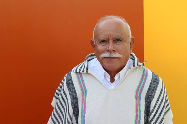 istock Legit Hispanic senior man wearing a ruana 1184602123