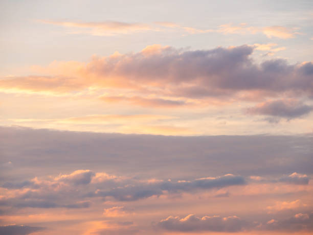istock The Vanilla Sky Showing 1184621763