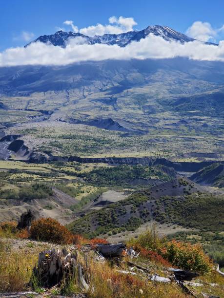 istock Nature of mountains 1184625765