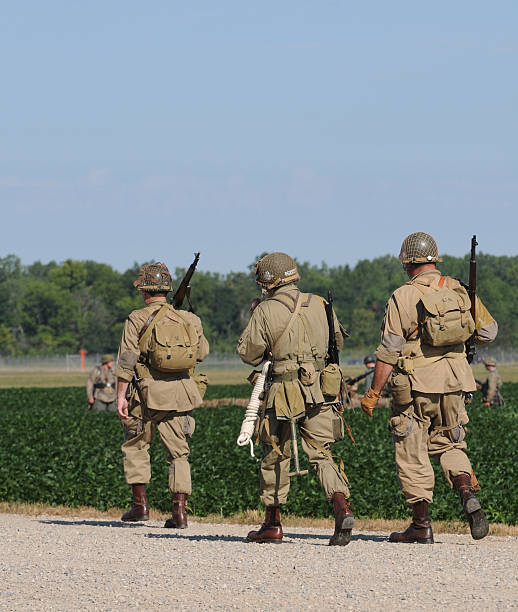 istock American soldiers 118466389