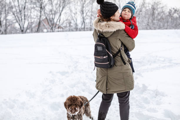 istock Winter day with my family 1184692234