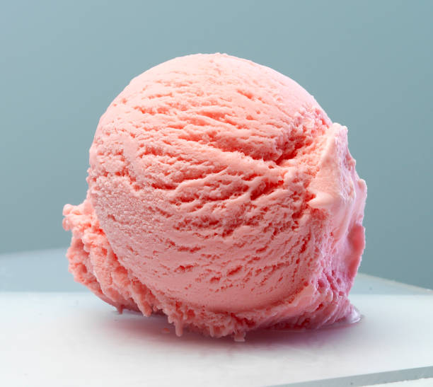 istock Strawberry Ice Cream Scoop 1184766318