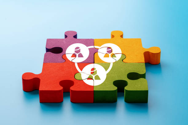 istock Business & HR icon on colorful puzzle 1184826687