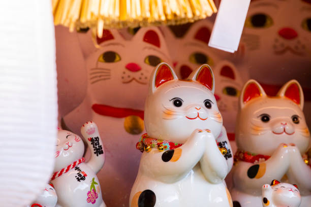 Ceramic, Japan, Lucky Cat, Display Cabinet, Jin Yun Laifu