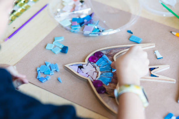 istock The process of creating a mosaic swallow. 1184894538
