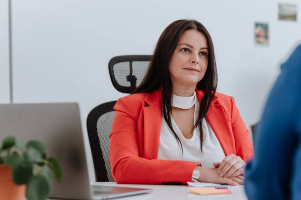 istock Business Women Advisor 1184939481