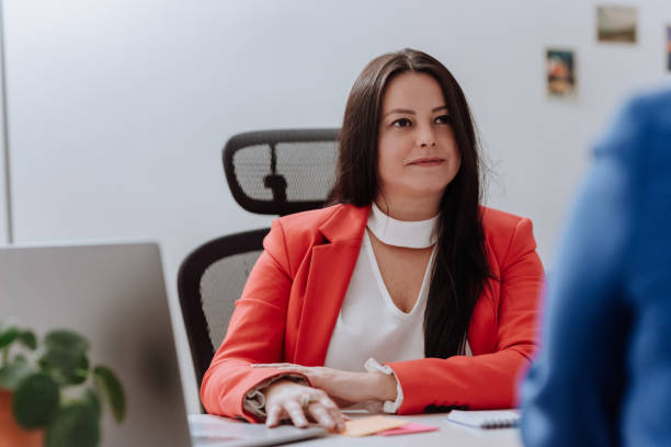 istock Business Women Advisor 1184939491