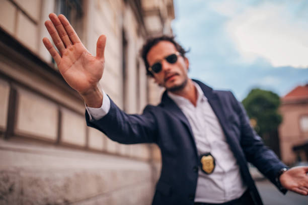 istock Detective on the street 1184980507