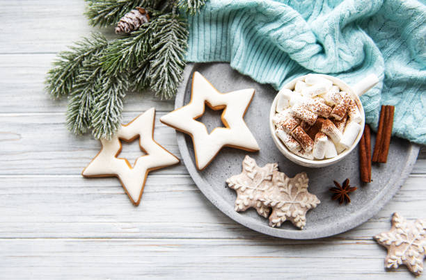 istock Hot cocoa and Christmas decorations 1184996633
