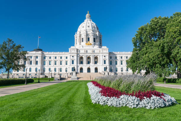 istock Minnesota State Capitol Building 1185044374