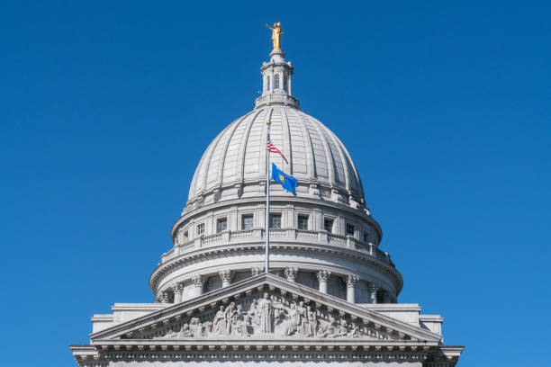 budynek kapitolu stanu wisconsin - wisconsin state capitol zdjęcia i obrazy z banku zdjęć