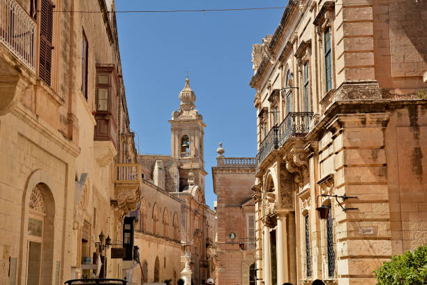 città vecchia di mdina a malta - rabat gozo foto e immagini stock