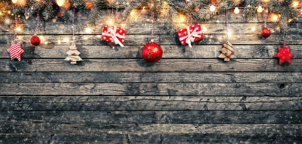 istock Decorative Christmas garlands with free space 1185064874