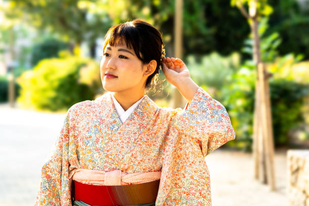 istock Woman in kimono 1185084419