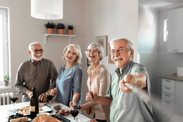 istock Senior Couples Taking a Selfie 1185090226
