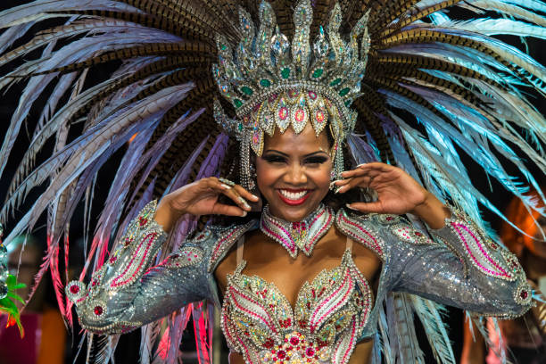 카니발 - 브라질 - samba school parade 뉴스 사진 이미지