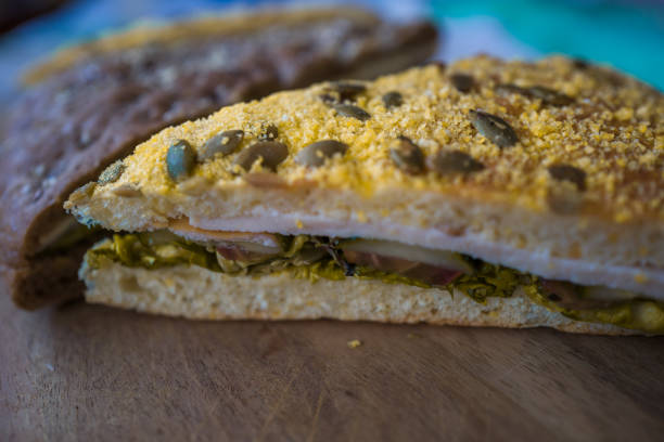 istock Sandwich - Healthy or not ? 1185166189