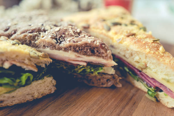 istock Sandwich - Healthy or not ? 1185166191