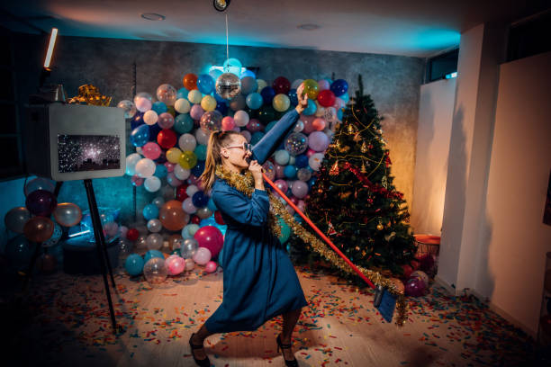 istock Cleaning after new year party celebration 1185178759