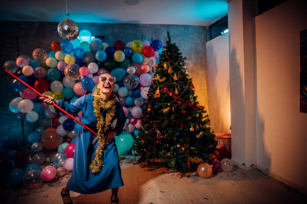 istock Cleaning after new year party celebration 1185179006