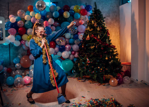 istock Cleaning after new year party celebration 1185181166