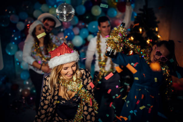 istock New year party with friends 1185185169