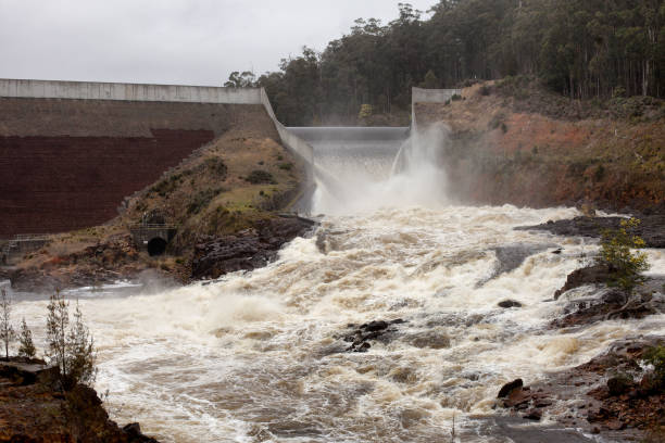 istock Spillway at Rowallan Dam during flood conditions 1185205016