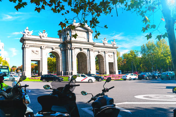 istock Famous square Puerta de Alcala, in Madrid. Spain 1185210746