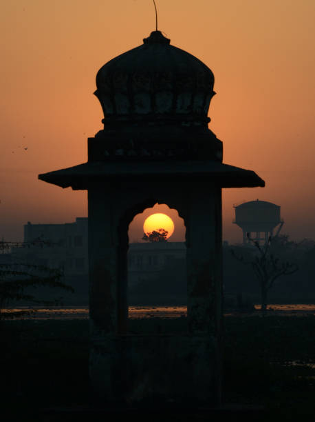 vue de beau lever de soleil - sunrise point photos et images de collection