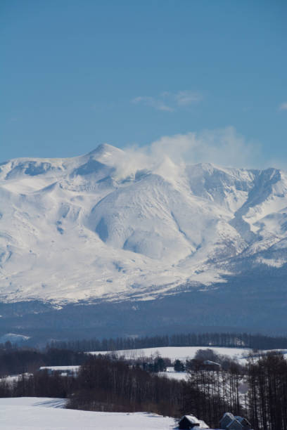 istock The summit of winter Tokachidake 1185221064