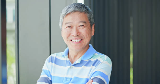 istock elder man look to you 1185230587