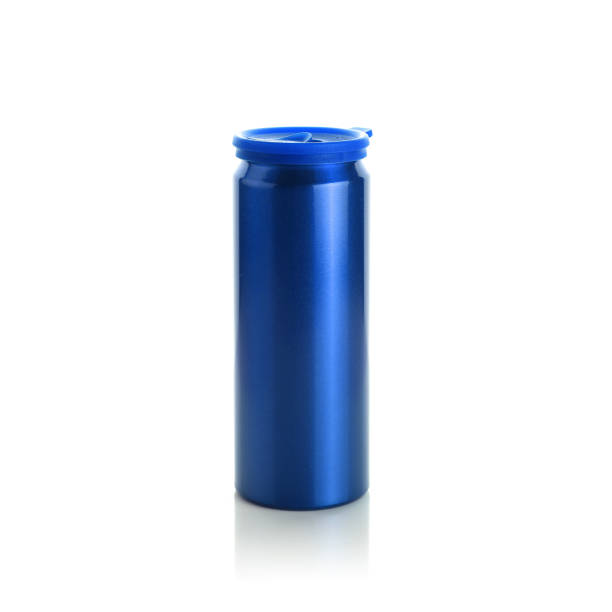 istock Blue recyclable 500ml aluminium flask 1185232850