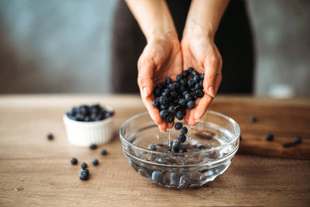 istock Handful of freshness 1185314285