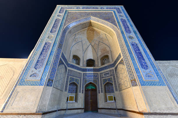 istock Kalyan Mosque - Bukhara, Uzbekistan 1185351365