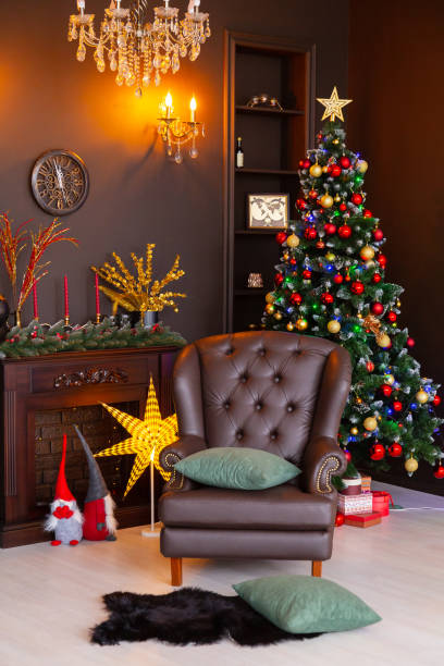 istock Beautiful New Year's interior of the studio. New Year 2020 1185356111