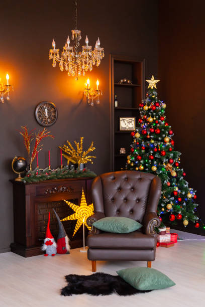 istock Beautiful New Year's interior of the studio. New Year 2020 1185356113