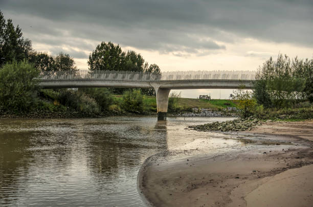 istock Pont Napoleon in Vianen, The Netherlands 1185377853