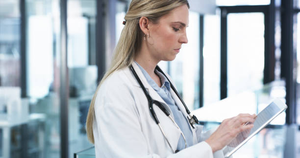 istock Medicine is better practiced the digital way 1185387812
