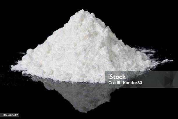 White Powder On Black Reflective Surface Stock Photo - Download Image Now - Ground - Culinary, Cocaine, Talcum Powder