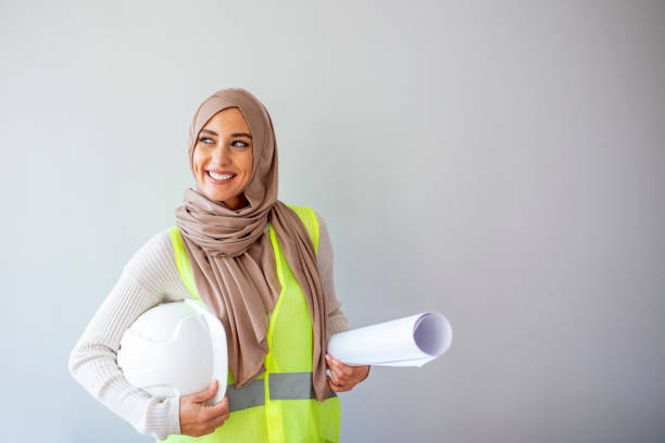 istock Pretty arabic architect woman isolated shot in studio 1185430079