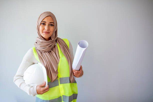 istock Architect Young Muslim women at work. 1185430673