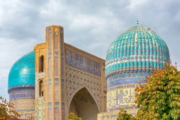 istock Dome of Bibi-Khanym Mosque Samarkand, Silk Road, Uzbekistan 1185432298